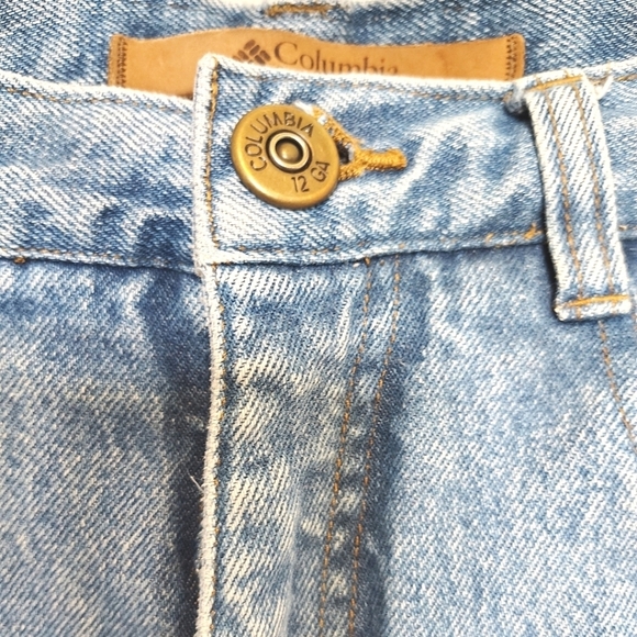 Columbia Vintage River Lodge Light Blue Denim Cargo Style Jeans - Picture 2 of 5